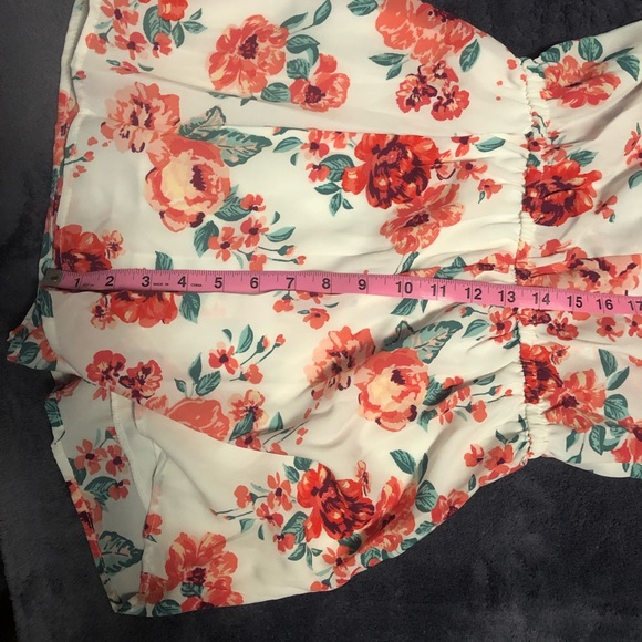 Floral Romper - Picture 5 of 5